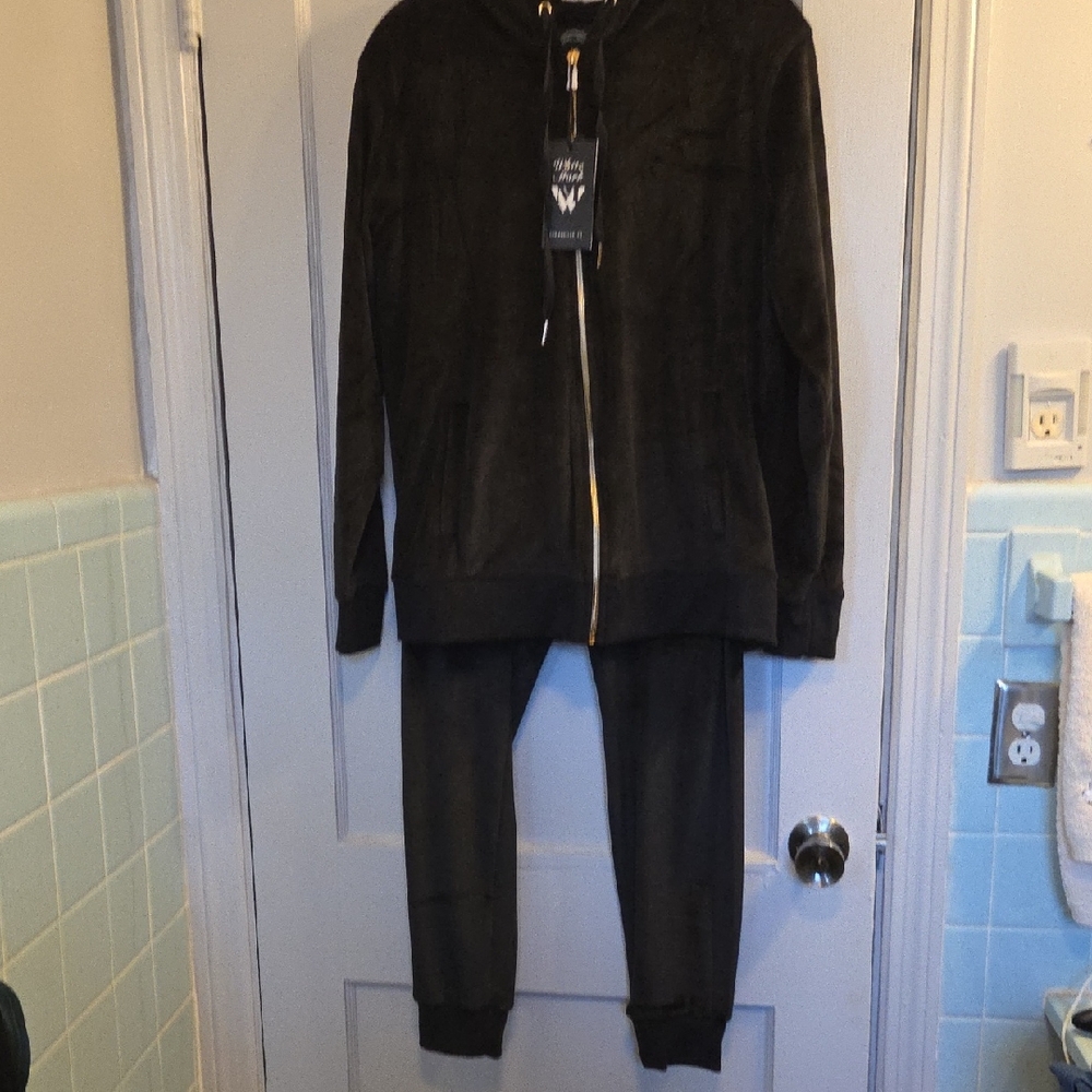 White Mark Velour Black Pantsuit XL